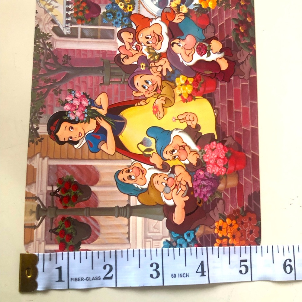 Disney’s Snow white Post card. - Picture 5 of 7